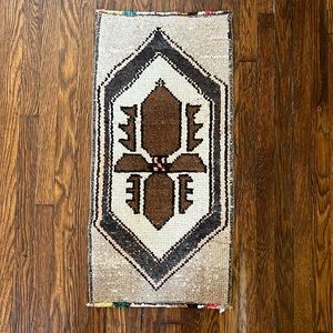 Vintage Wool Mini Rug (New)